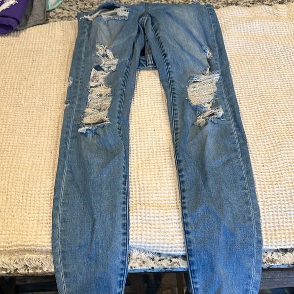 American Eagle Next Level Stretch Curvy Hi-Rise Jeggings - Picture 2 of 7